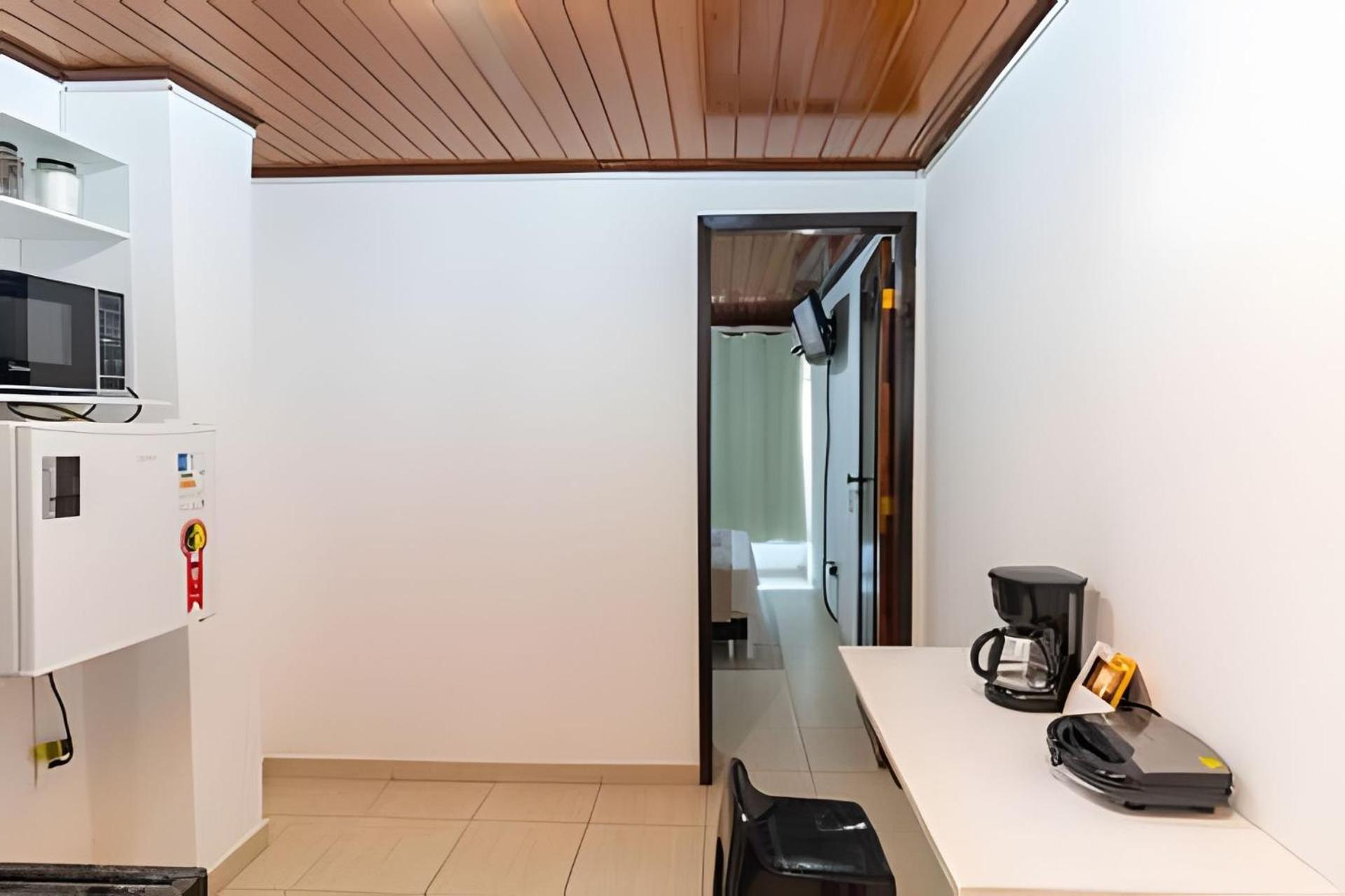 Silencioso Com 1 Em Copacabana - 450m Do Metro Apartamento